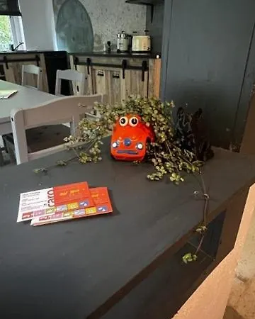 Carotel -zum Bunten Hund- Complete *