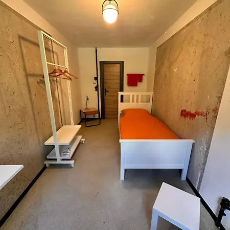 Carotel -zum Bunten Hund- Complete *