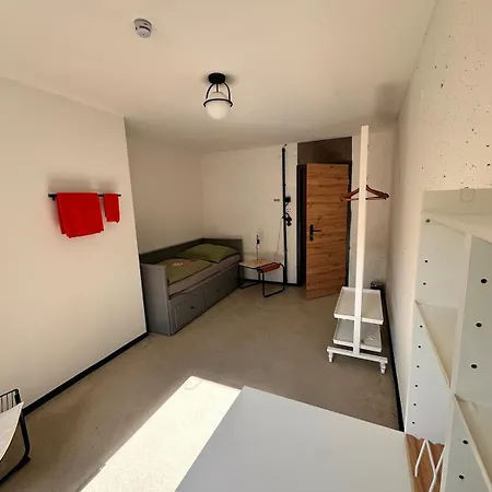 Carotel -zum Bunten Hund- Complete