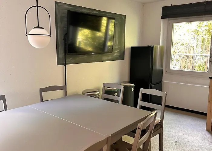 Carotel -zum Bunten Hund- Complete Laussnitz