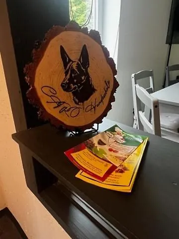 Carotel -zum Bunten Hund- Complete * Laussnitz